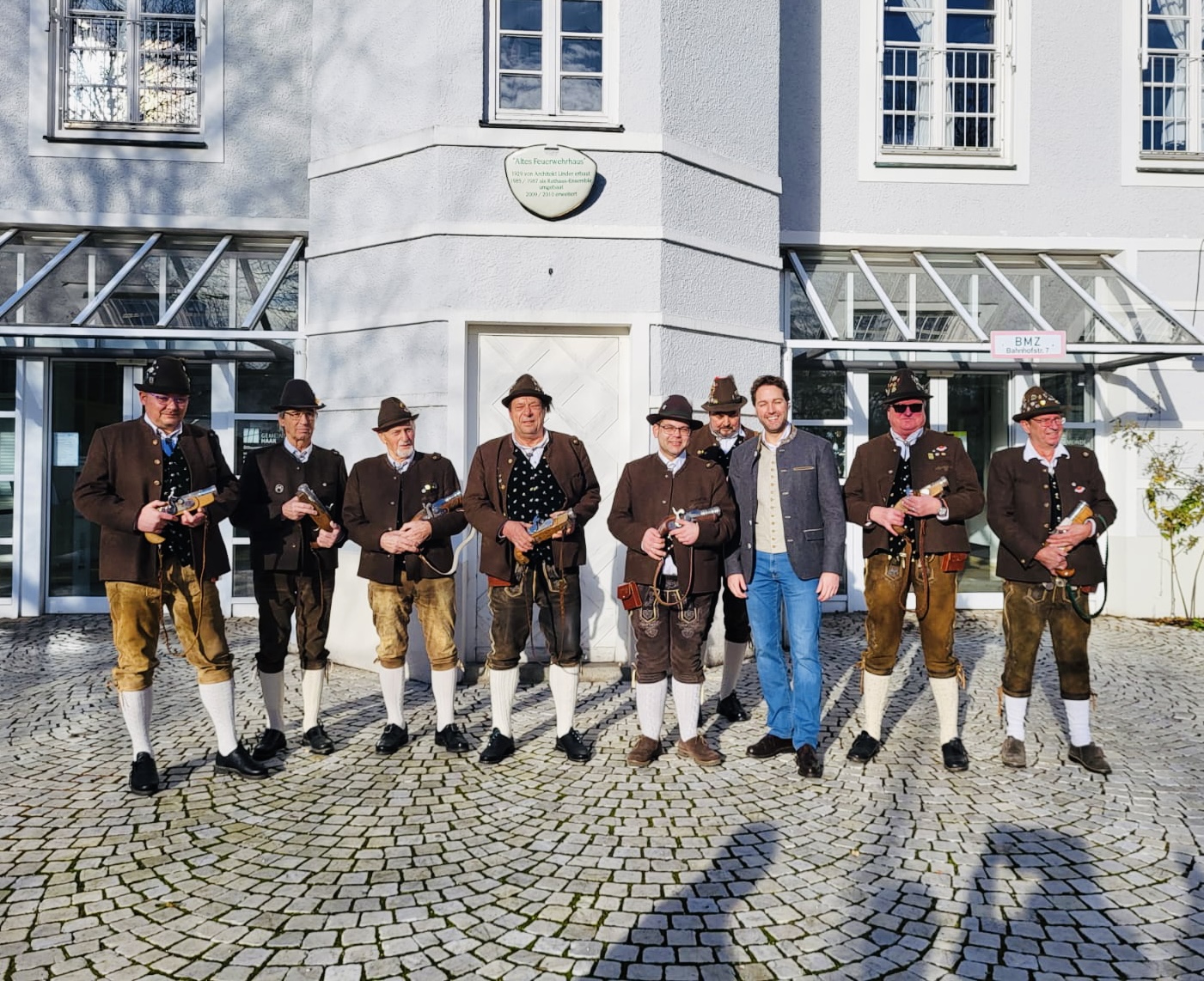 Silvester 2022 mit Bürgermeister (Quelle privat)